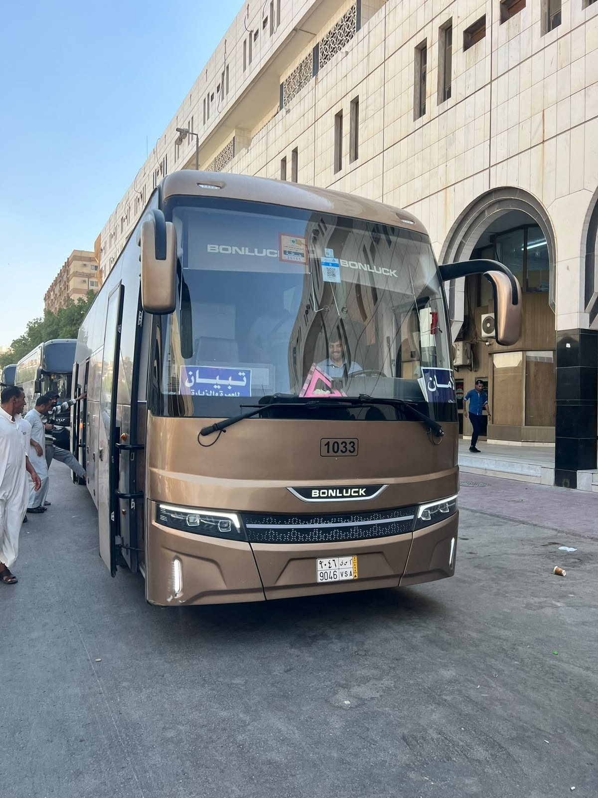 باص VIP فاخر موديل 2027